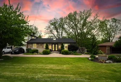 Detached in Milton