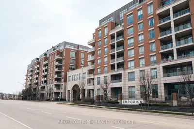 2470 Prince Michael Drive 804, Oakville, On L6h 0g9
