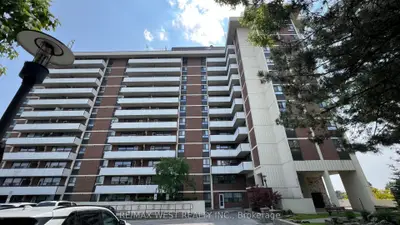Condo Apartment in Toronto
