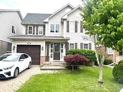 5579 Thorn Lane, Burlington, ON L7L 6V8