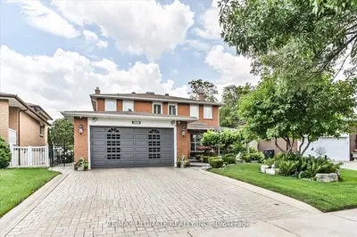 Detached in Mississauga