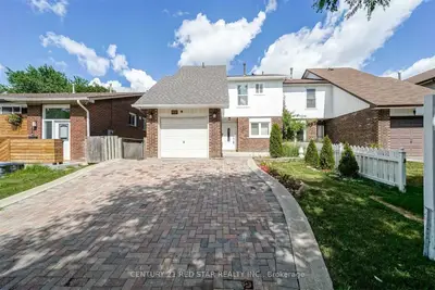 Semi-Detached in Brampton