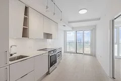 3900 Confederation Parkway 3112, Mississauga, On L5b 0m3