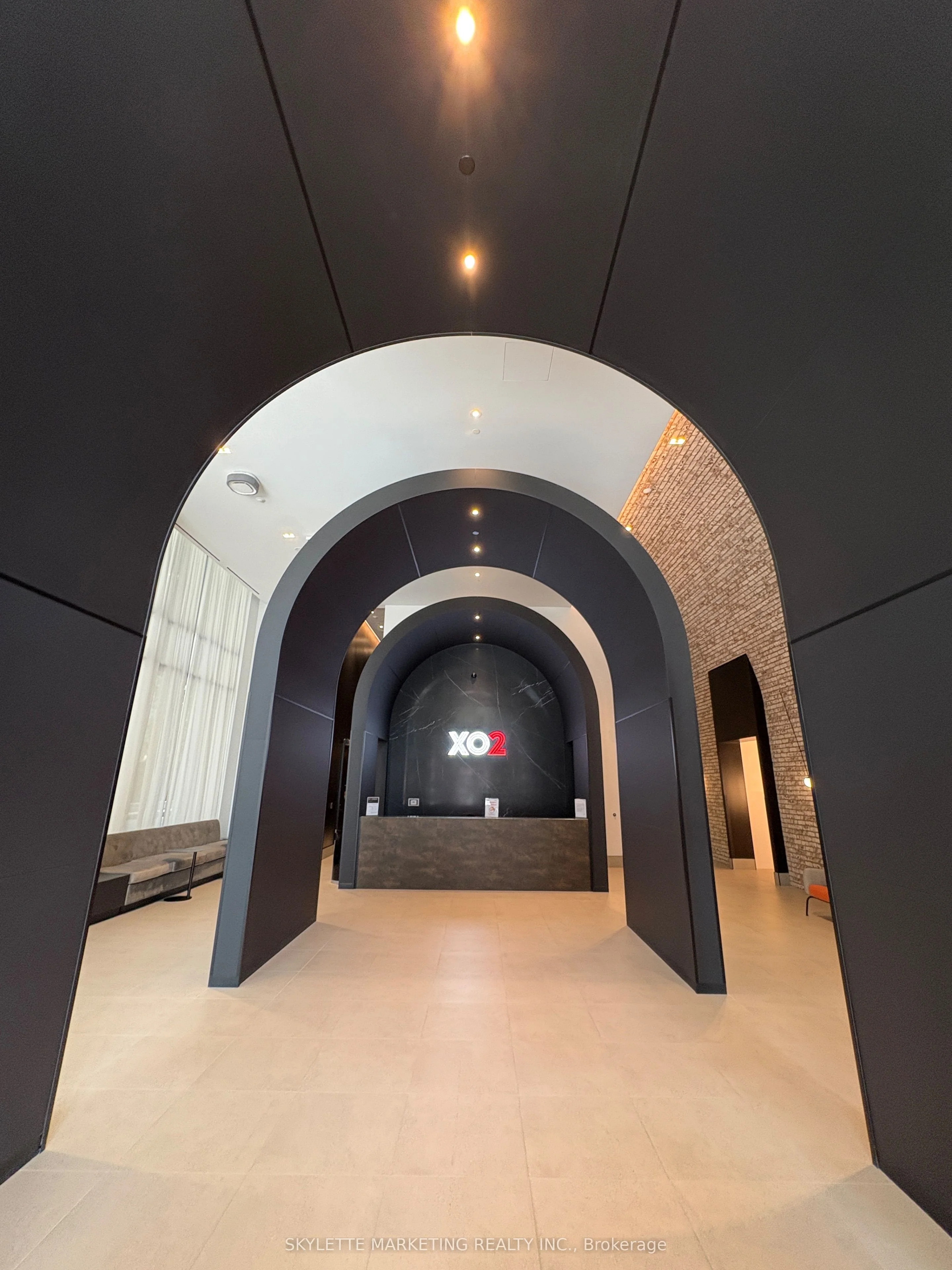 285 Dufferin Street 906 Rm1, Toronto W01, ON M6K 0J2