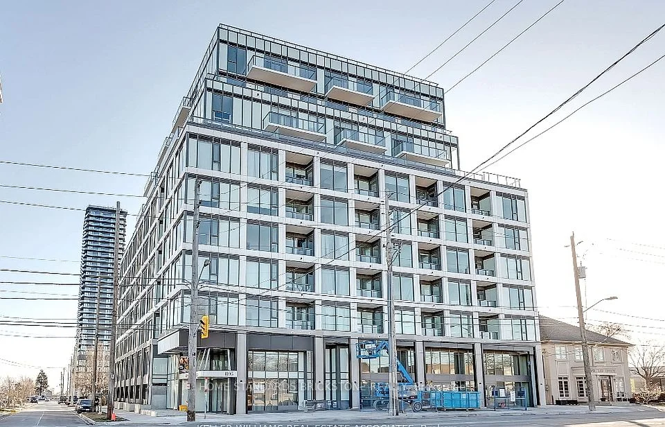 #411 1195 The Queensway, Toronto W08, ON, M8Z 1R7