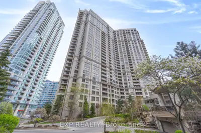 Condo Apartment in Mississauga