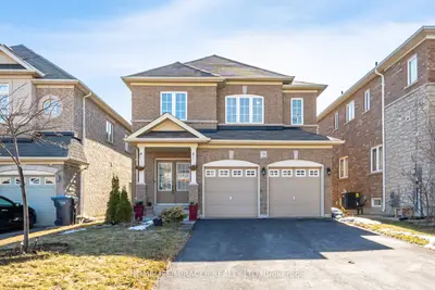 Detached in Brampton
