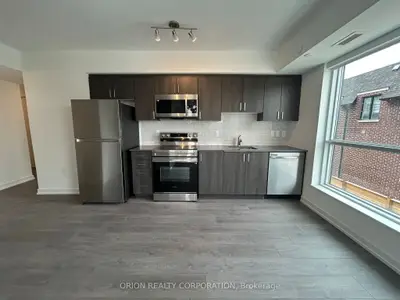 Condo Apartment in Toronto
