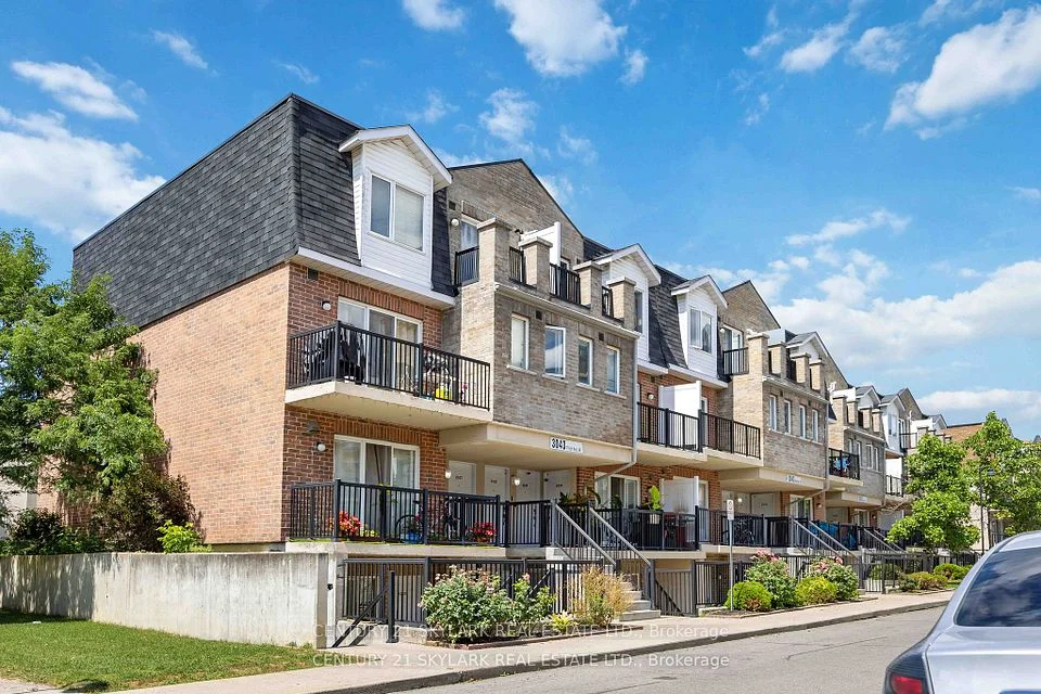3043 Finch Avenue 2027, Toronto W05, ON M9M 0A4