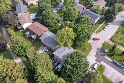 Detached in Halton Hills