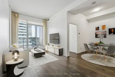 Condo Apartment in Mississauga