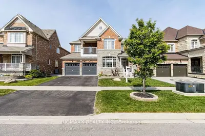 Detached in Brampton