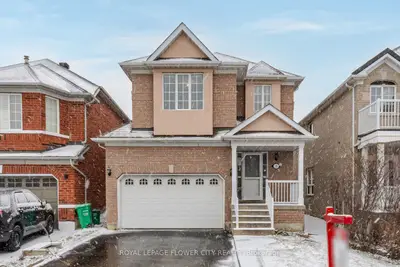 Detached in Brampton