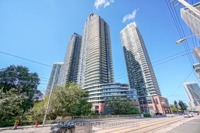 Condo Apartment in Toronto