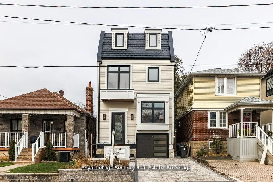 604 Ridelle Avenue Main and Upper, Toronto W04, ON M6B 1K9