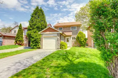 Detached in Brampton