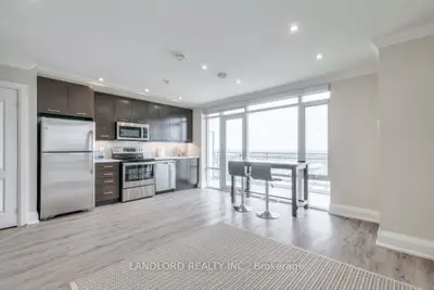 Condo Apartment in Mississauga
