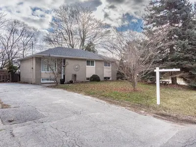 1234 Bridge Road, Oakville, On L6l 2c1