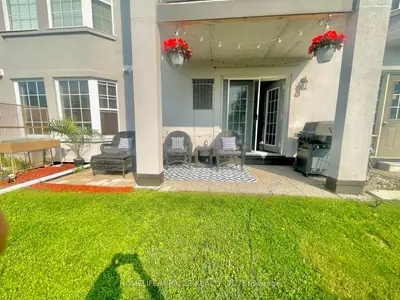 Condo Apartment in Burlington
