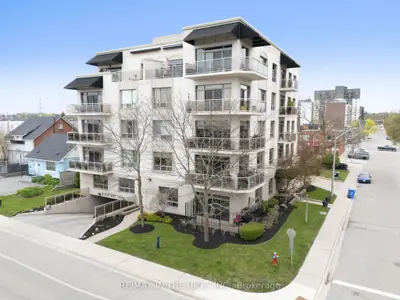Condo Apartment in Mississauga