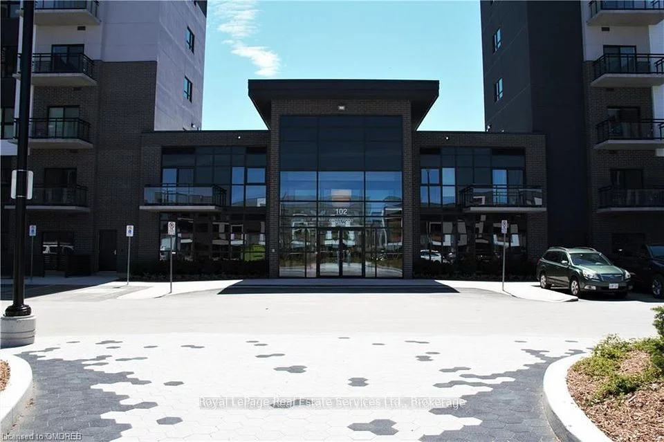 102 GROVEWOOD Common 511, Oakville, ON L6H 0X2