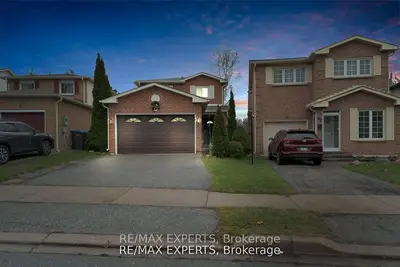 Detached in Brampton