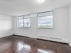 2255 Weston Road 909, Toronto W04, On M9n 1y5