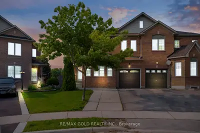 Semi-Detached in Brampton