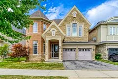 3125 Trailside Drive, Oakville, ON L6M 0P6