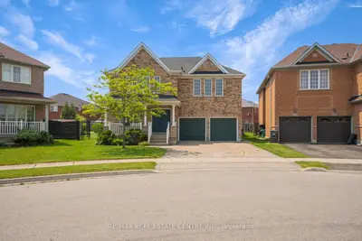 Detached in Brampton