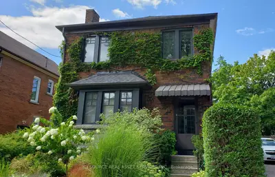 Detached in Toronto