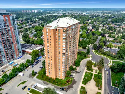 Condo Apartment in Burlington