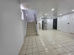 931 Gardner Avenue, Mississauga, On L5e 1b3