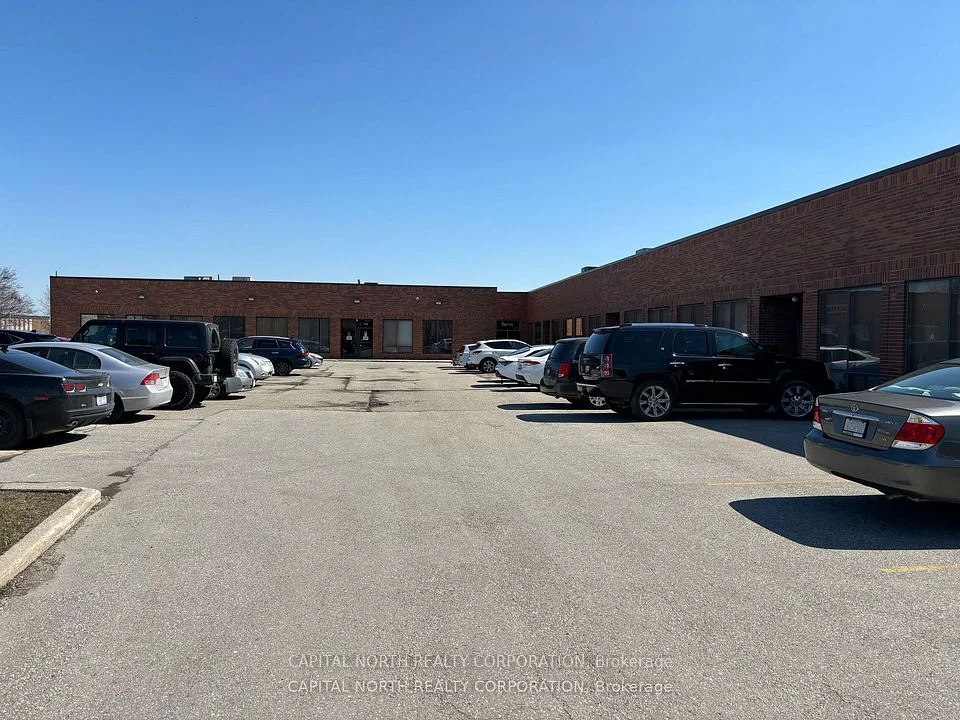 699 Petrolia Road, Toronto W05, ON M3J 2N6