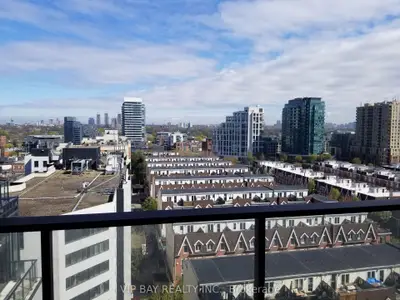 Condo Apartment in Toronto