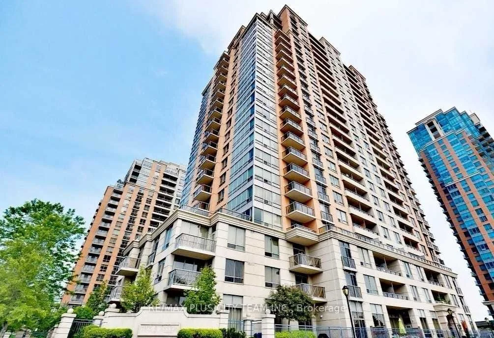 5233 Dundas Street W 523, Toronto W08, ON M9B 6M1