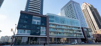 Common Element Condo in Mississauga