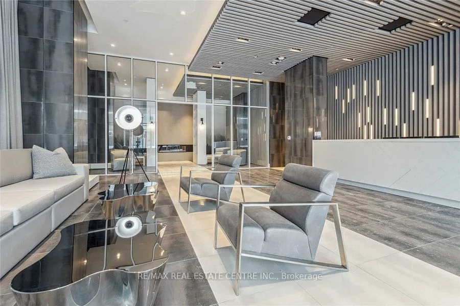 2481 Taunton Road 460, Oakville, ON L6H 3R7