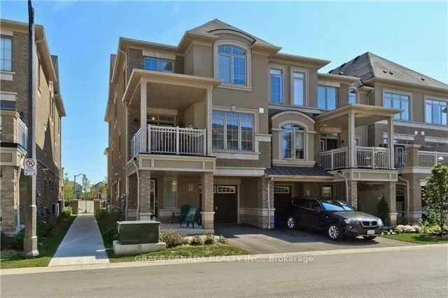 2435 Greenwich Drive 9, Oakville, ON L6M 0S4
