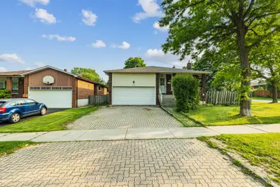Detached in Brampton
