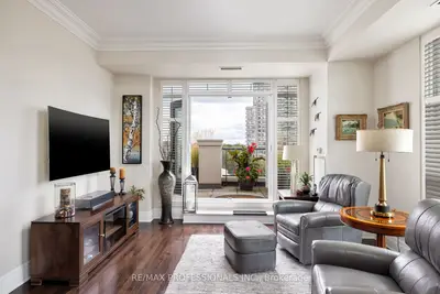 Condo Apartment in Toronto