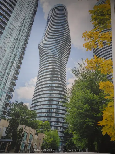 Condo Apartment in Mississauga