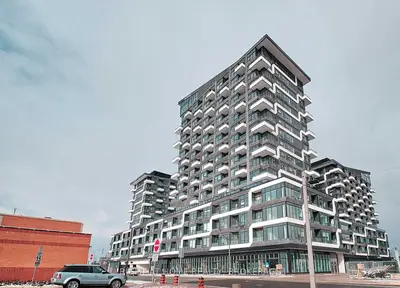 Condo Apartment in Oakville