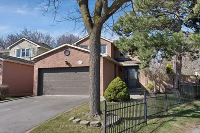3073 Keynes Crescent, Mississauga, On L5n 2z9