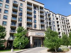 Condo Apartment in Oakville