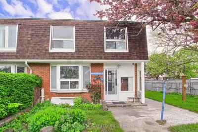 Semi-Detached in Brampton