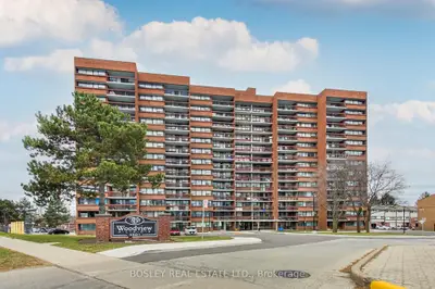 Condo Apartment in Mississauga