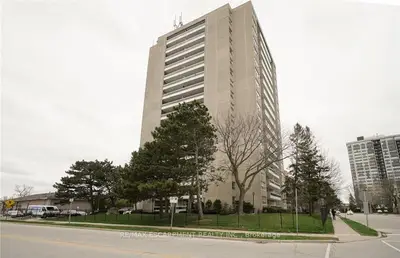2263 Marine Drive 901, Oakville, On L6l 5k1