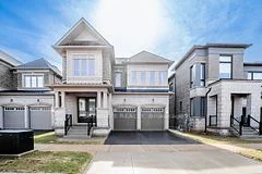 Detached in Oakville