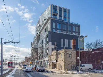 Condo Apartment in Toronto